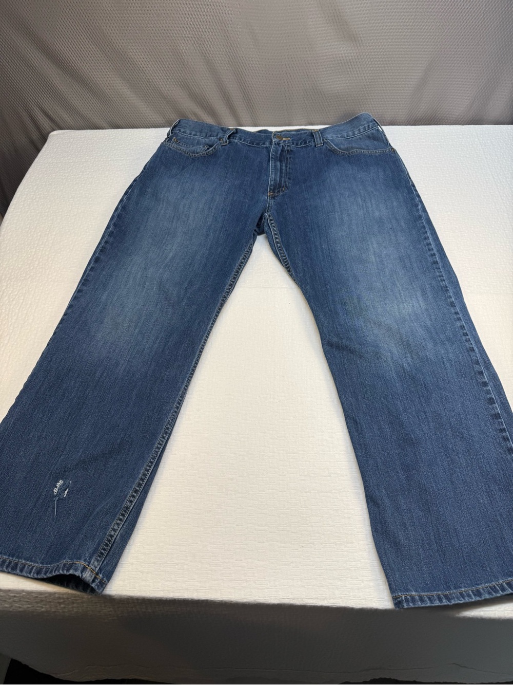 Carhartt Loose Straight Fit Men's Blue Jeans Size 38X30 (marks on pocket shown)